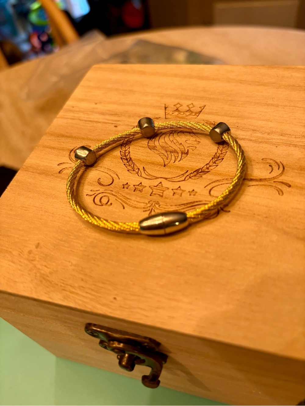 Source Unknown Gold-Tone Twisted Cable Bracelet with Dark Hematite Beads